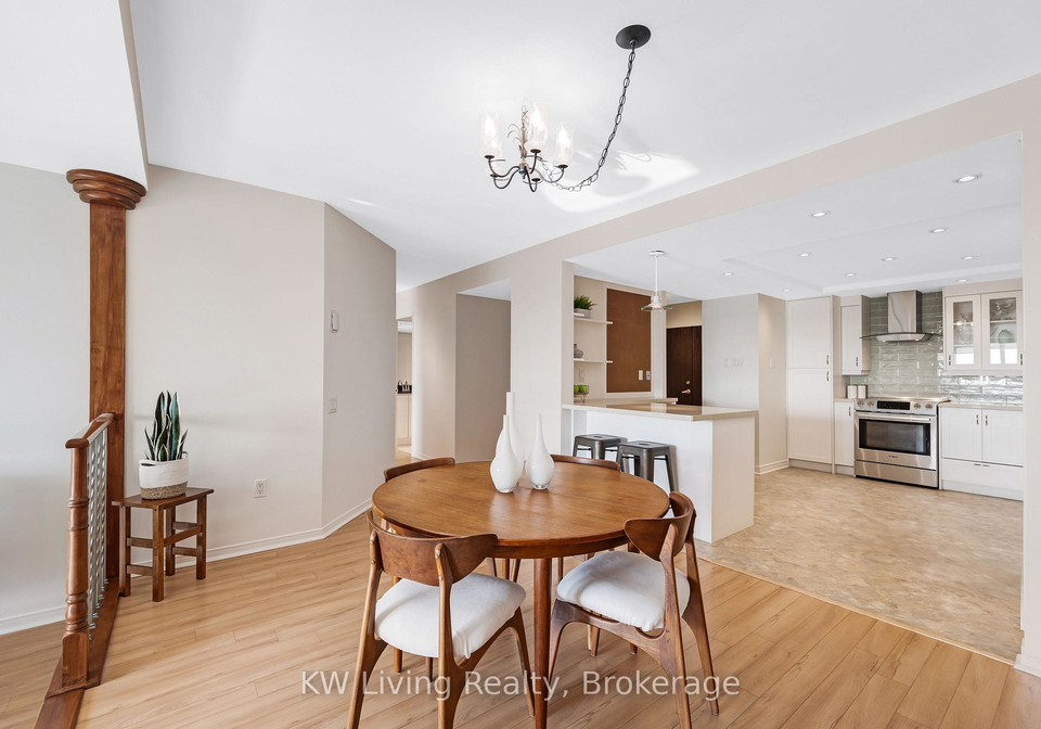 131-beecroft-road-toronto-ontario-c13005822