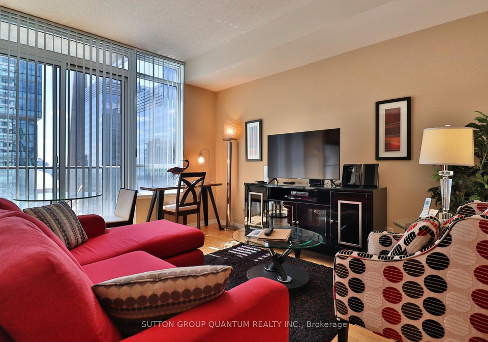 65-bremner-boulevard-toronto-ontario-c13005876