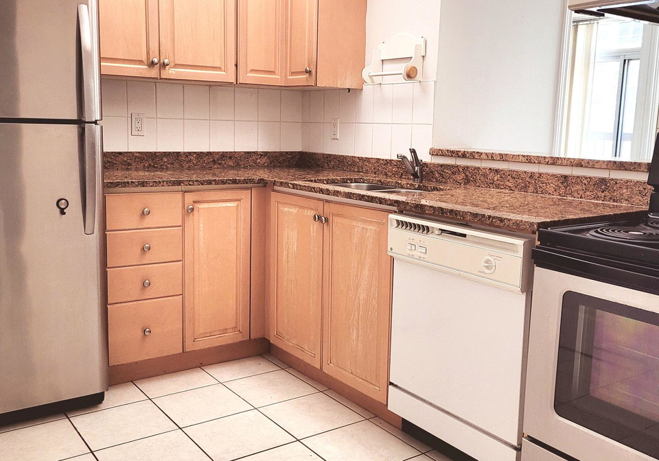 5418-yonge-street-toronto-ontario-c13005970