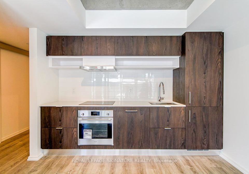 8-hillsdale-avenue-e-toronto-ontario-c13005984
