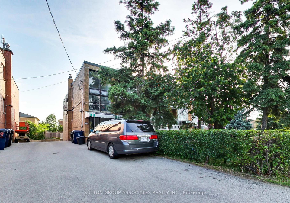 241-pannahill-road-toronto-ontario-c13006182