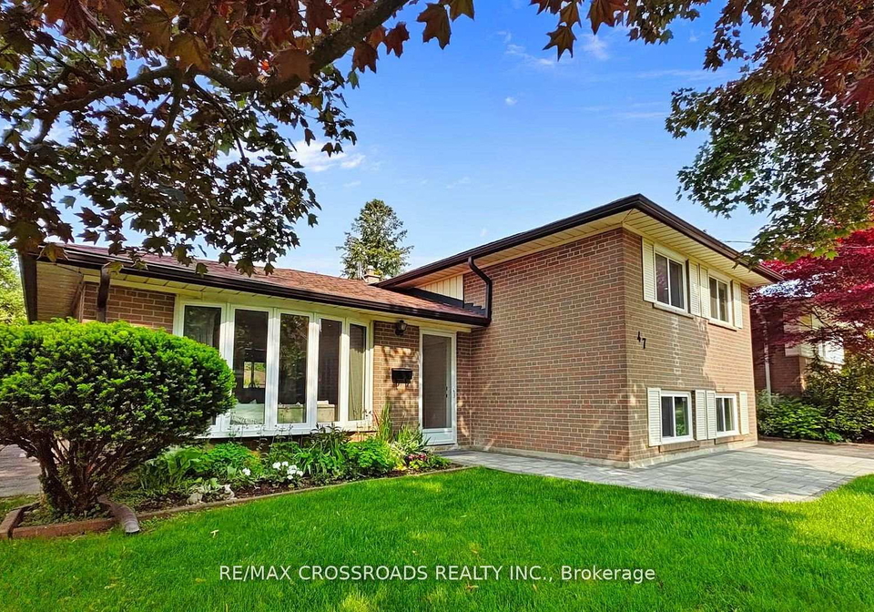 47-flavian-crescent-north-york-ontario-c13006332
