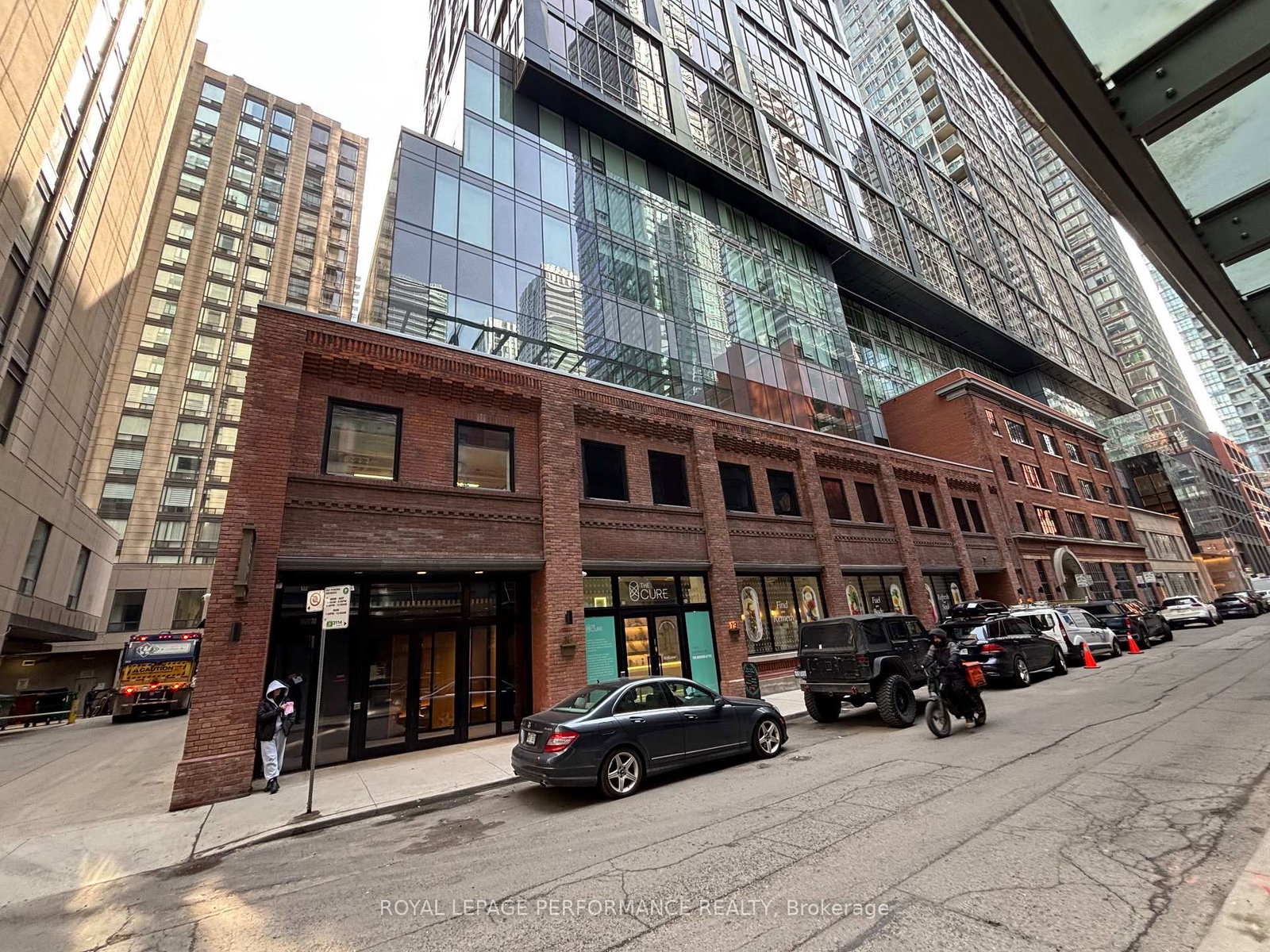 15-mercer-street-toronto-ontario-c13006372