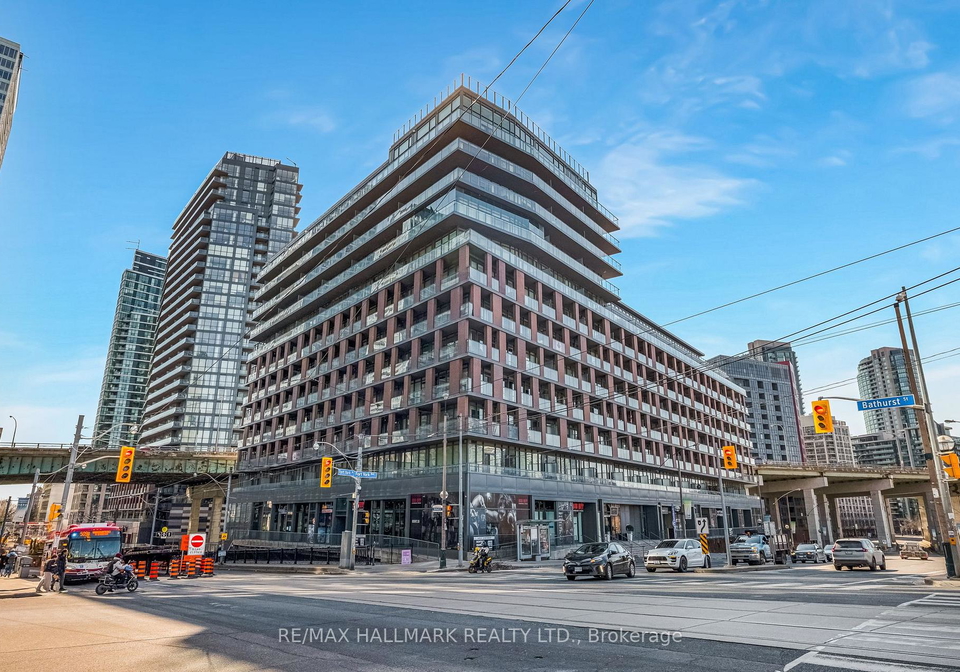 169-fort-york-boulevard-toronto-ontario-c13006518