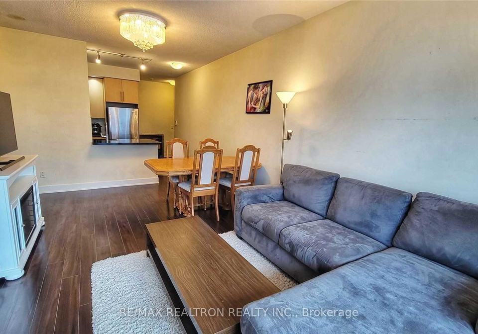 28-linden-street-toronto-ontario-c13006520
