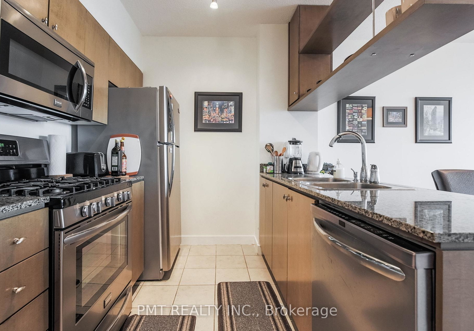 35-mariner-terrace-toronto-ontario-c13006840