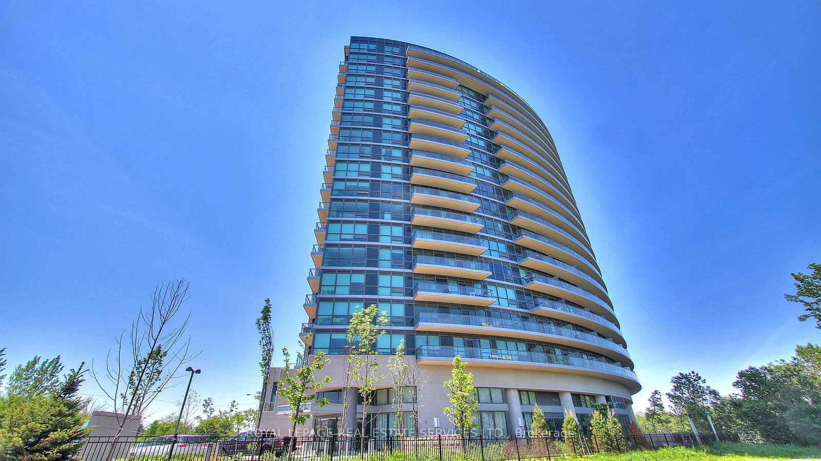 160-vanderhoof-avenue-east-york-ontario-c13007002