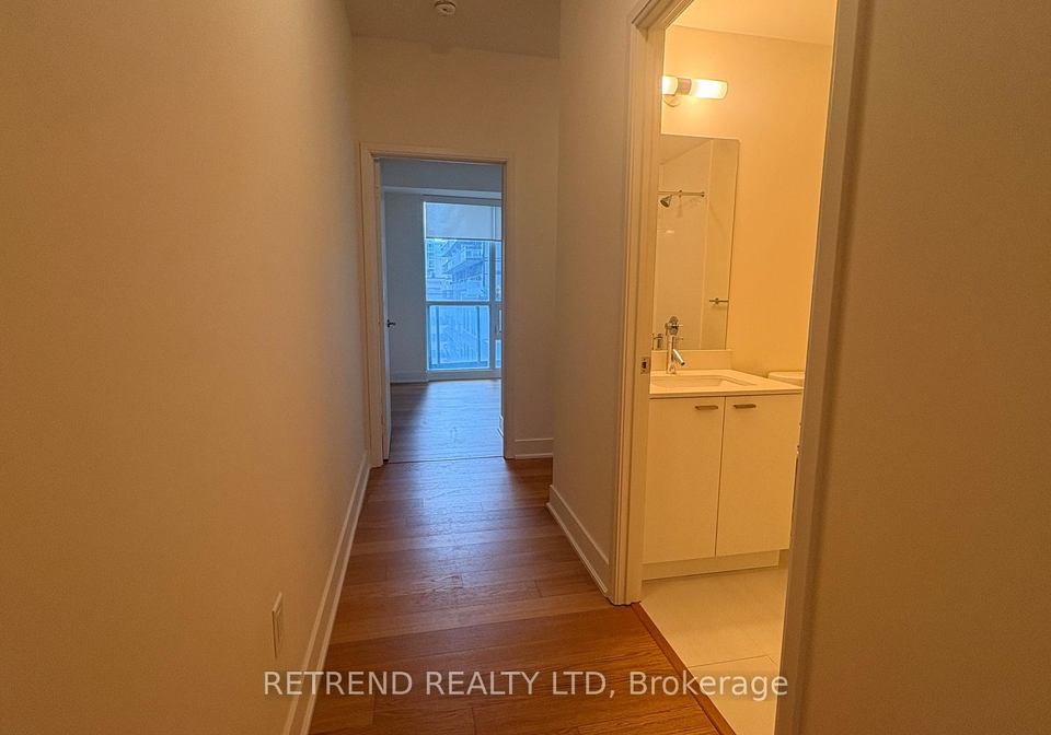 30-roehmapton-avenue-toronto-ontario-c13007018
