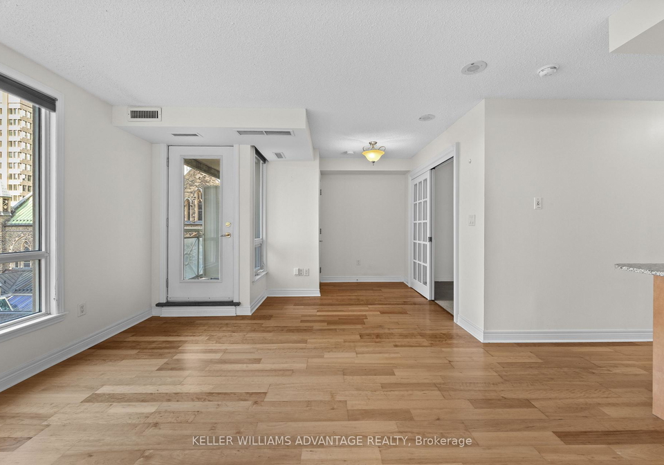100-hayden-street-toronto-ontario-c13007068