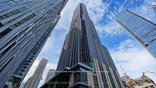 11-yorkville-avenue-toronto-ontario-c13007280