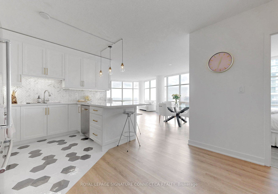 35-mariner-terrace-toronto-ontario-c13007284