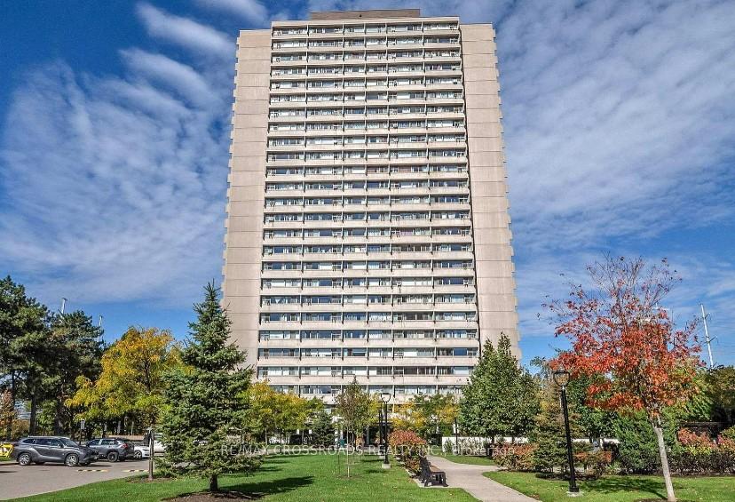 735-don-mills-road-east-york-ontario-c13007374