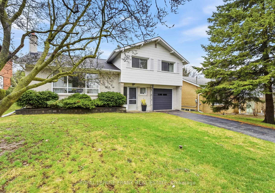 31-cobham-crescent-north-york-ontario-c13007490