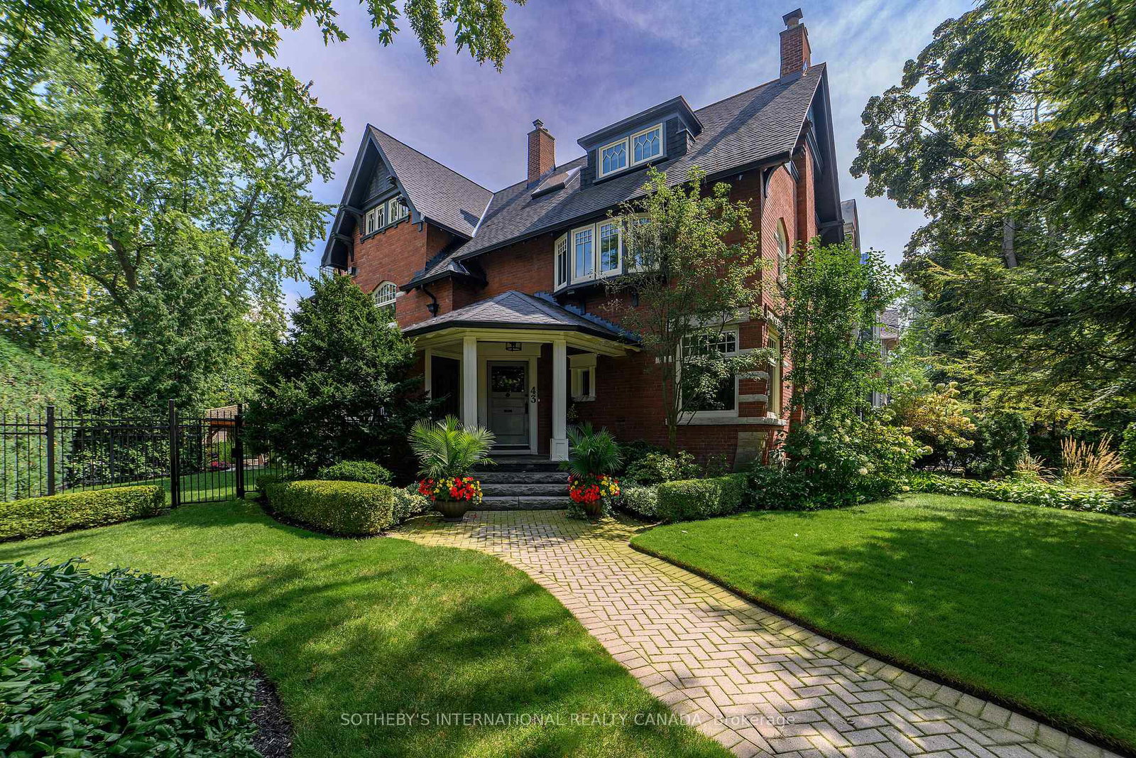 43-maple-avenue-toronto-ontario-c13007580