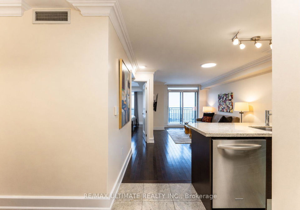 650-sheppard-avenue-e-north-york-ontario-c13007778