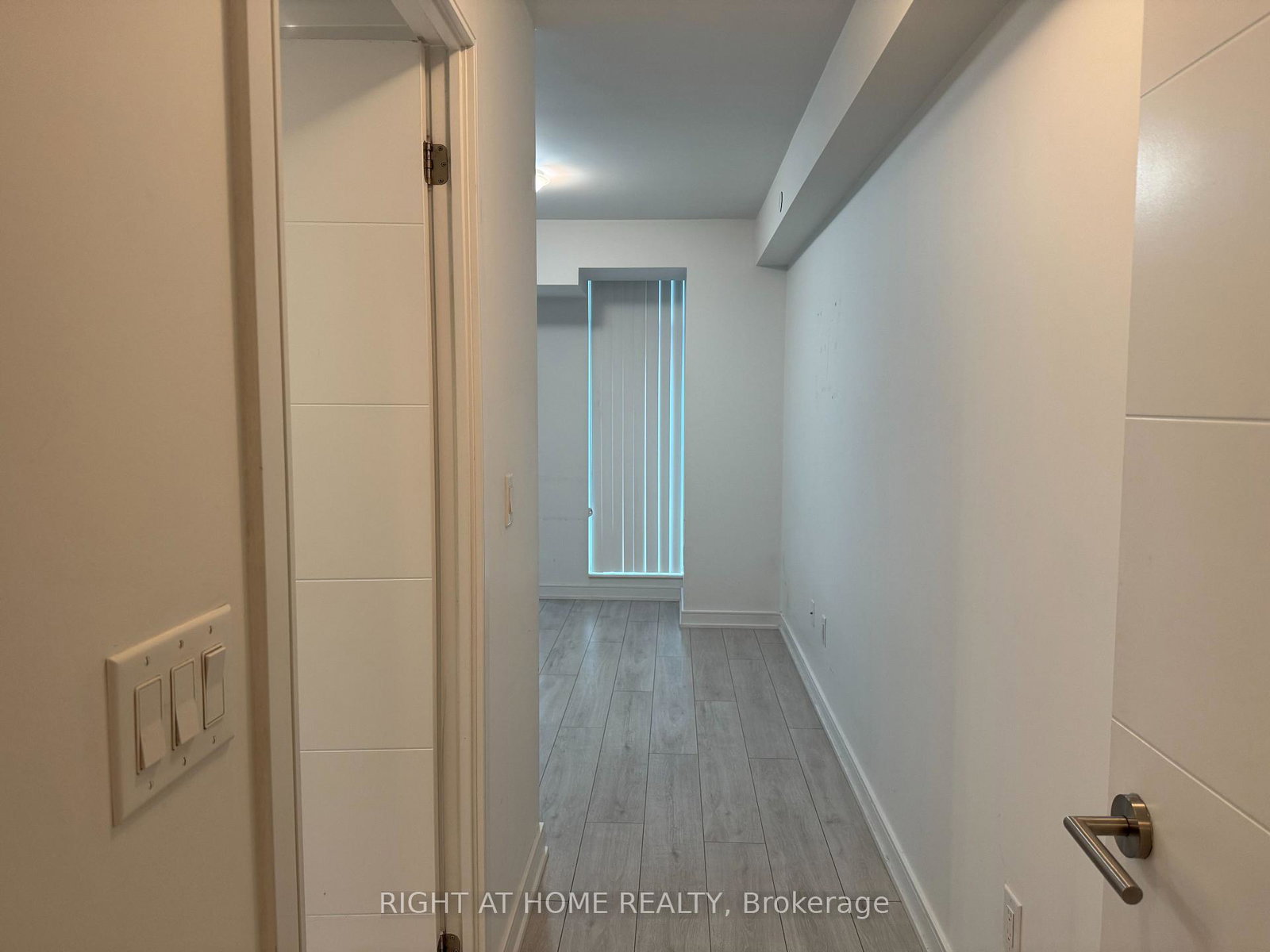 525-adelaide-street-w-toronto-ontario-c13007838