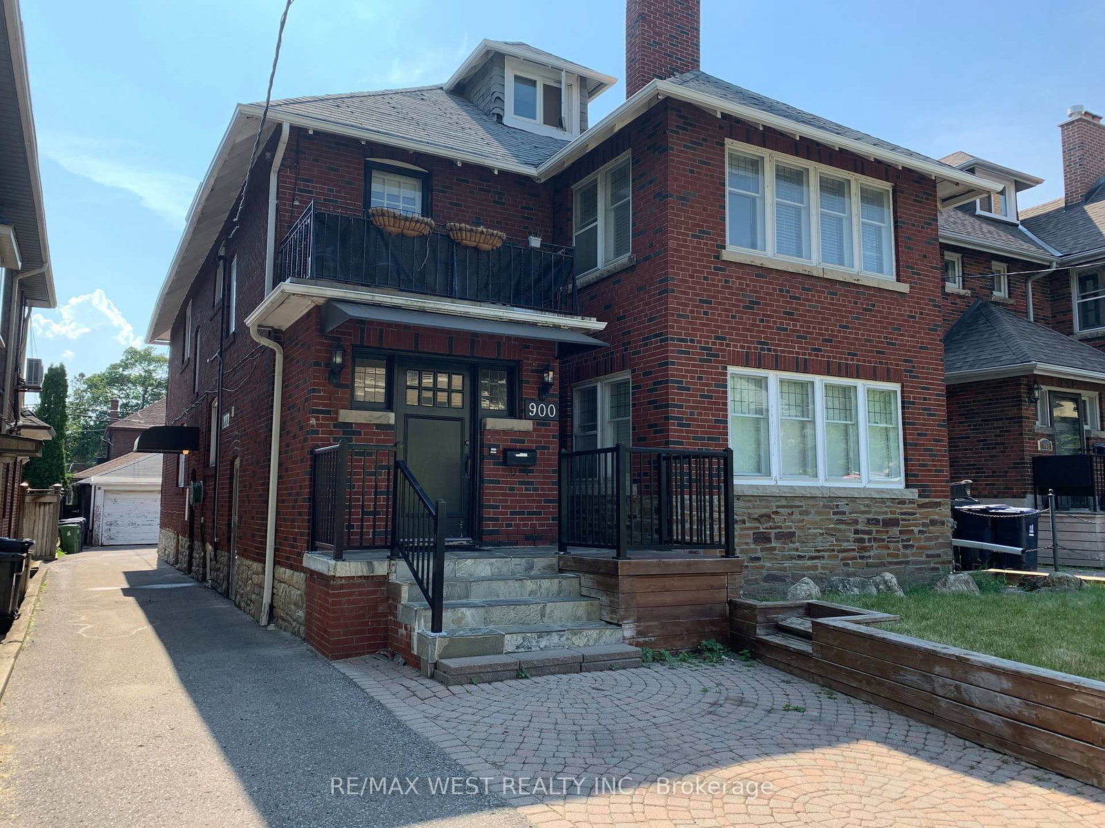 900-avenue-road-toronto-ontario-c13008014
