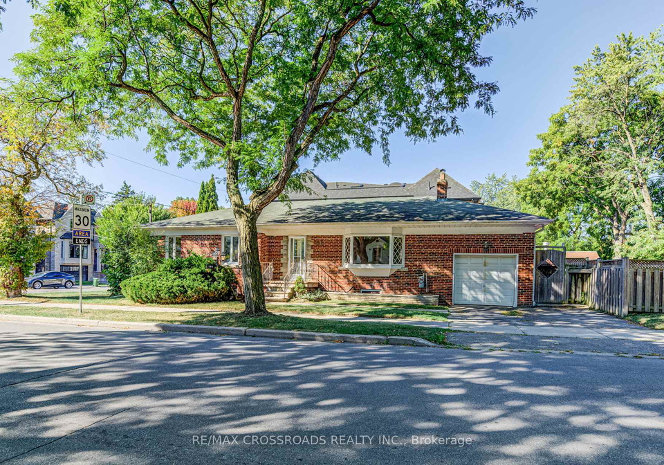 156-florence-avenue-toronto-ontario-c13008154