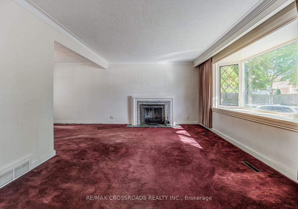 156-florence-avenue-toronto-ontario-c13008154