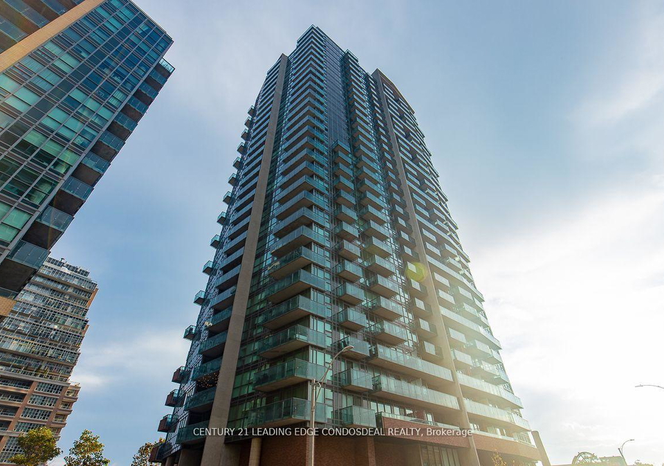 150-e-liberty-street-toronto-ontario-c13008464
