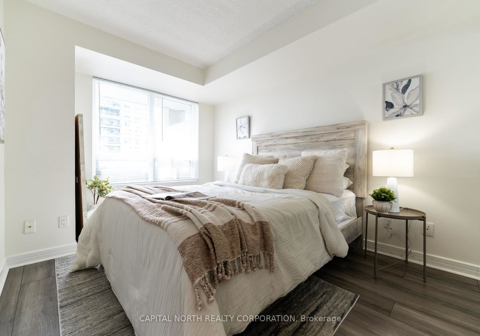 16-harrison-garden-boulevard-north-york-ontario-c13008648