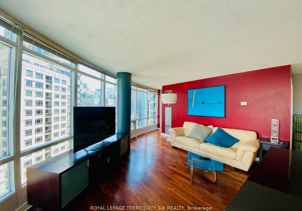 373-front-street-w-toronto-ontario-c13008670