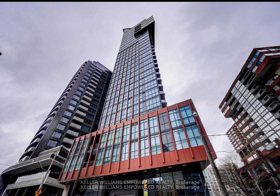 32-davenport-road-e-toronto-ontario-c13008810