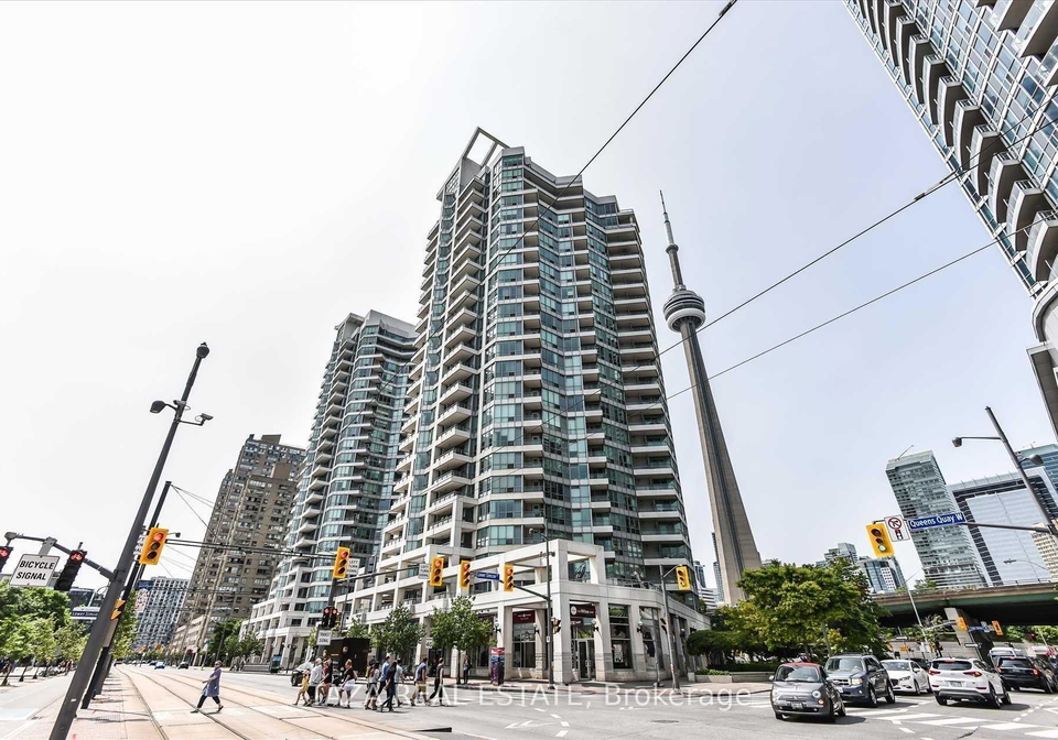 228-queens-quay-w-toronto-ontario-c13008836