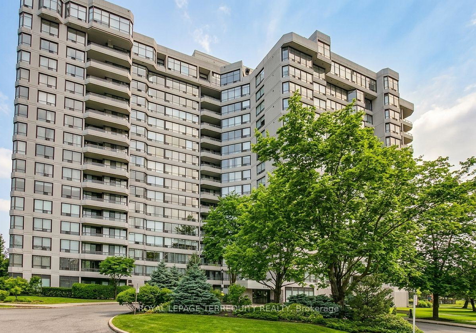 1131-steeles-avenue-w-toronto-ontario-c13008930