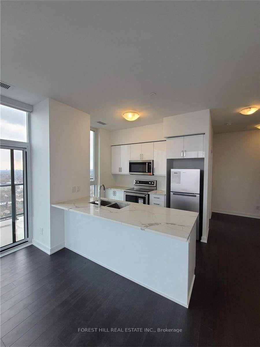 eglinton-avenue-w-toronto-ontario-c13009020