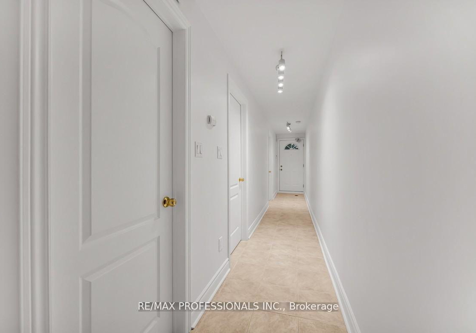 213-major-street-toronto-ontario-c13009156