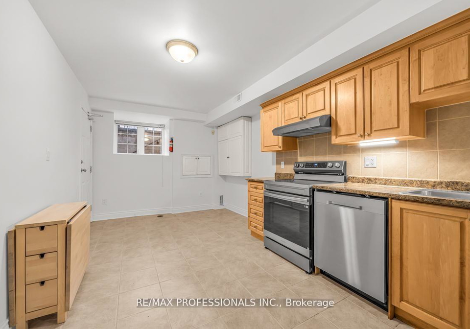 213-major-street-toronto-ontario-c13009156