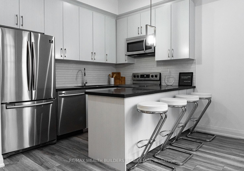 207-jarvis-street-toronto-ontario-c13009292