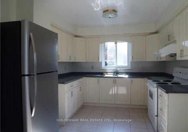 24-sawley-drive-north-york-ontario-c13009336