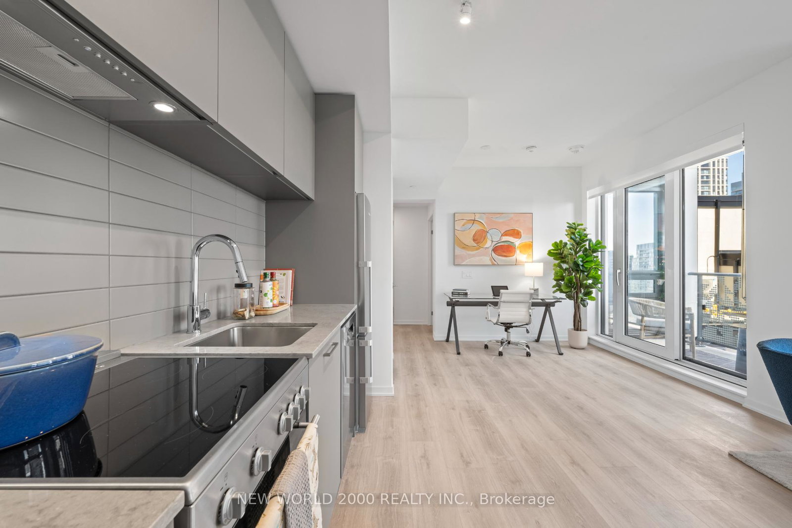 101-roehampton-avenue-toronto-ontario-c13009374