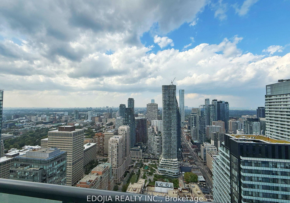 15-grenville-street-toronto-ontario-c13009382