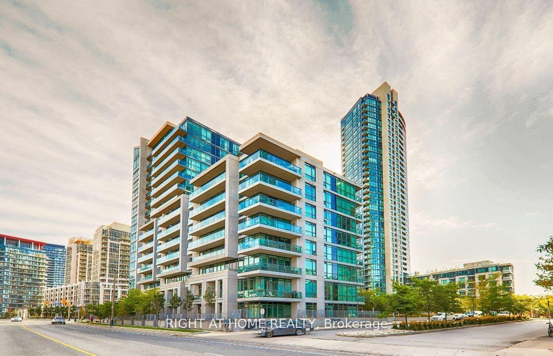 209-fort-york-boulevard-toronto-ontario-c13009394