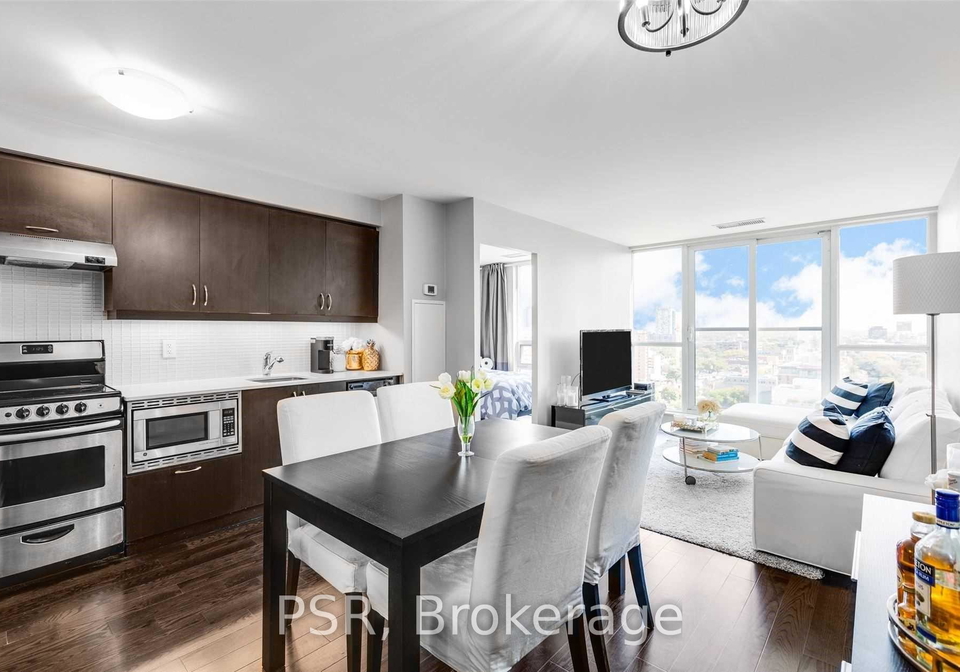 320-richmond-street-e-toronto-ontario-c13009498