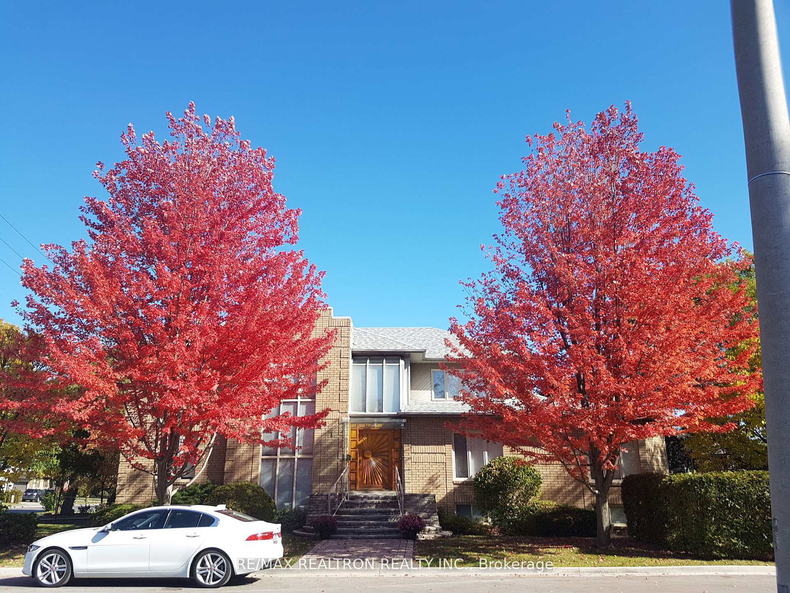 1-sunforest-court-toronto-ontario-c13009510