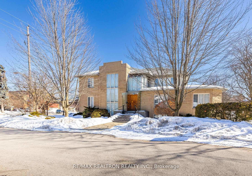 1-sunforest-court-toronto-ontario-c13009510
