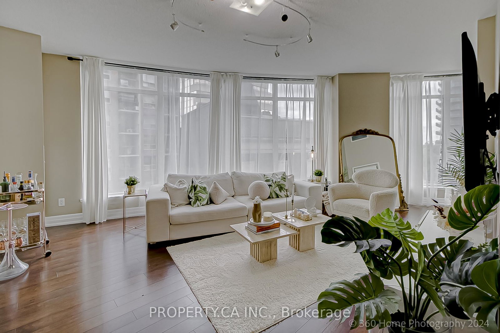 8-scollard-street-toronto-ontario-c13009570