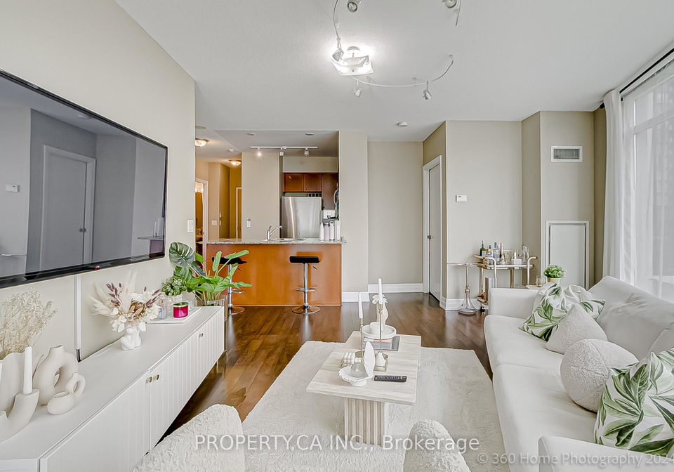 8-scollard-street-toronto-ontario-c13009570