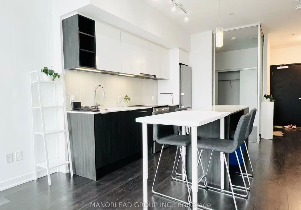 31-tippett-road-toronto-ontario-c13009644