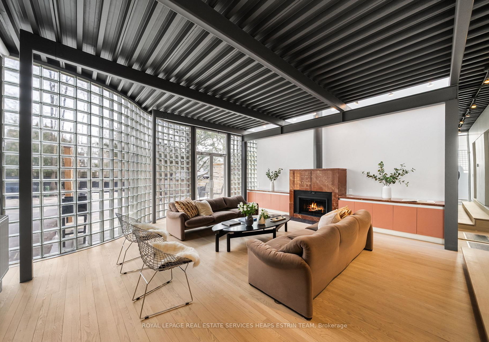 335-st-clair-avenue-e-toronto-ontario-c13009700