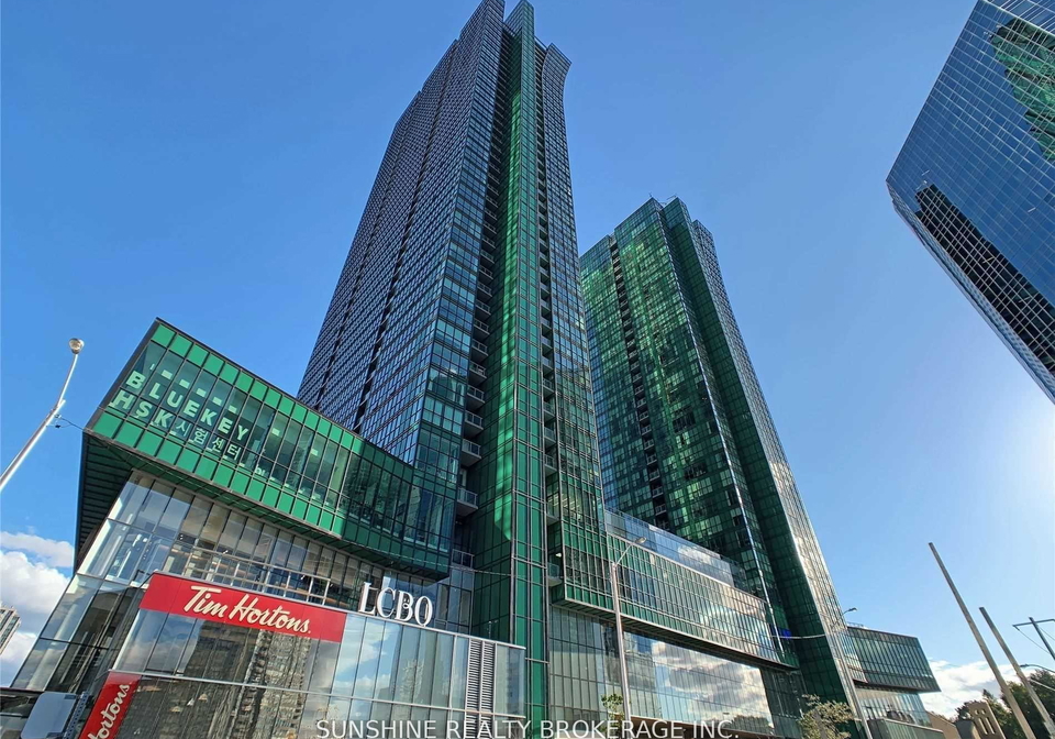 9-bogert-avenue-toronto-ontario-c13010022