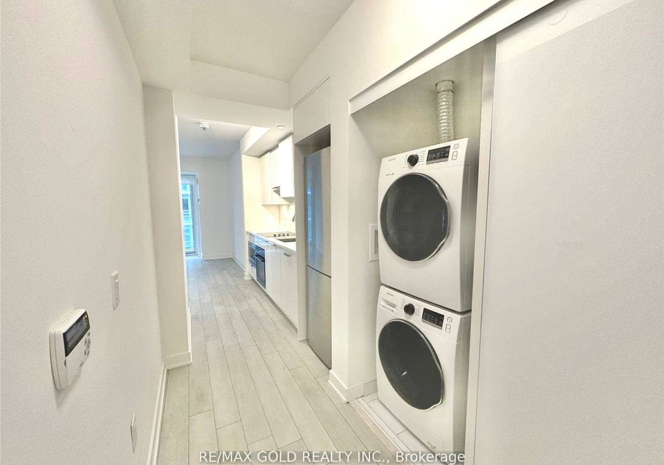 195-redpath-avenue-toronto-ontario-c13010214
