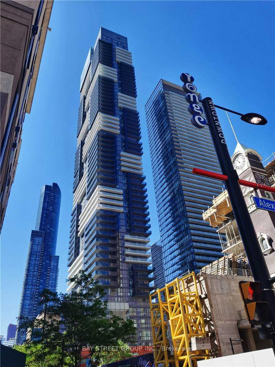 7-grenville-street-toronto-ontario-c13010354