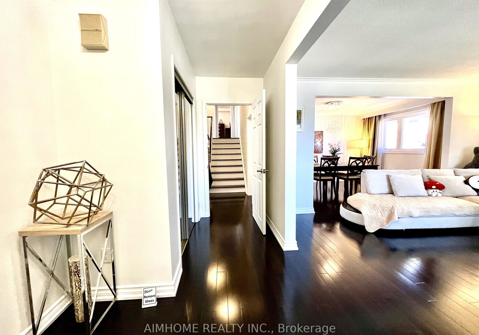 68-sawley-drive-north-york-ontario-c13010486