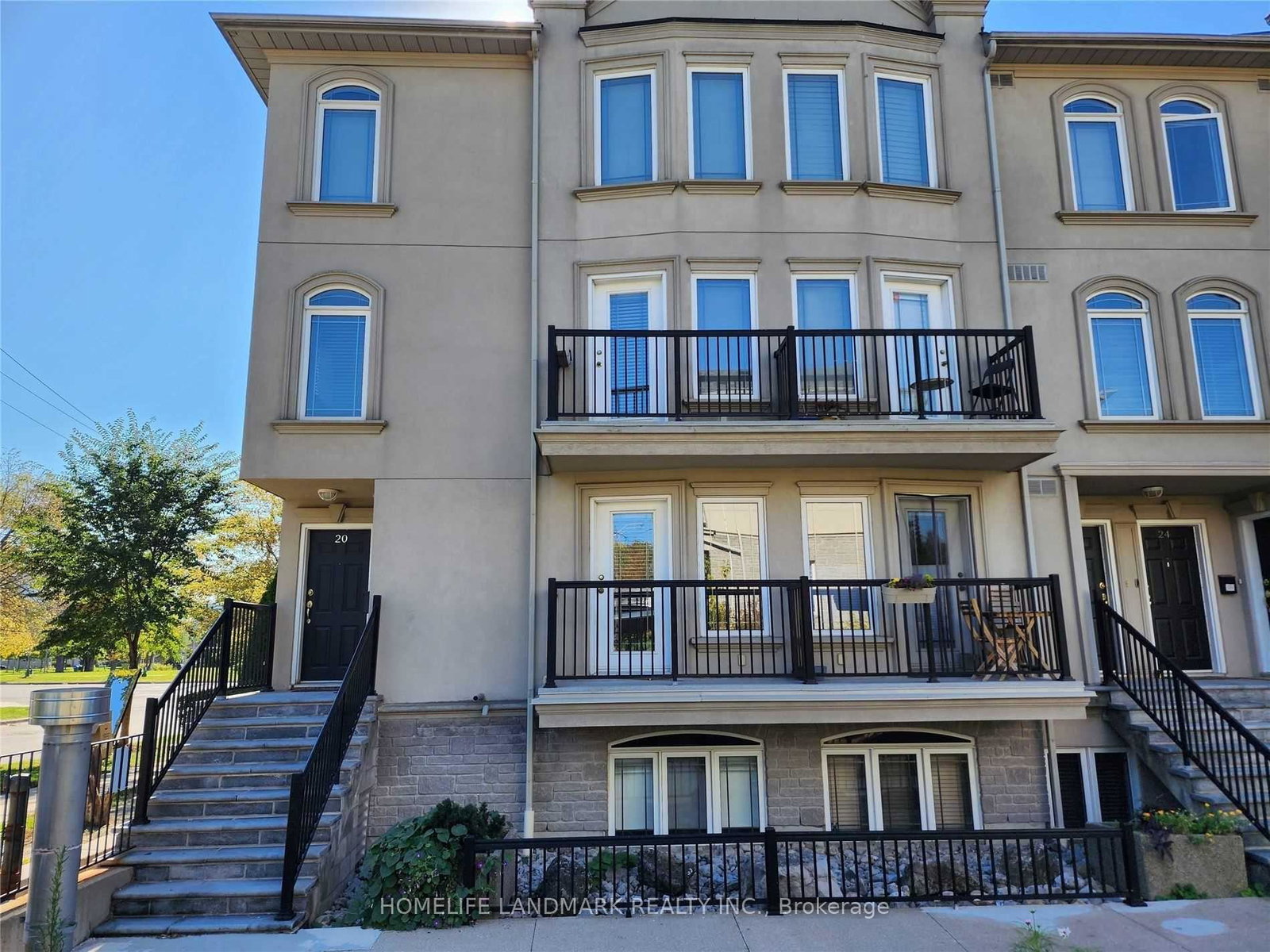 118-finch-avenue-w-toronto-ontario-c13010798