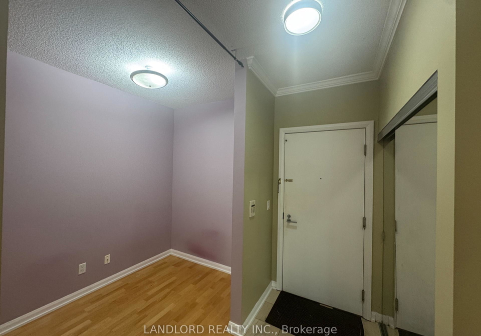 111-elizabeth-street-toronto-ontario-c13011256